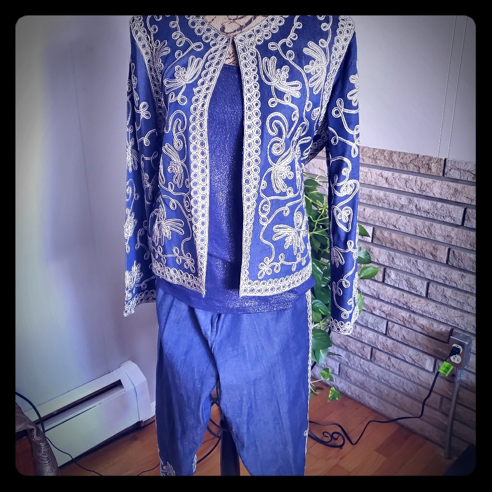 Jean Suit